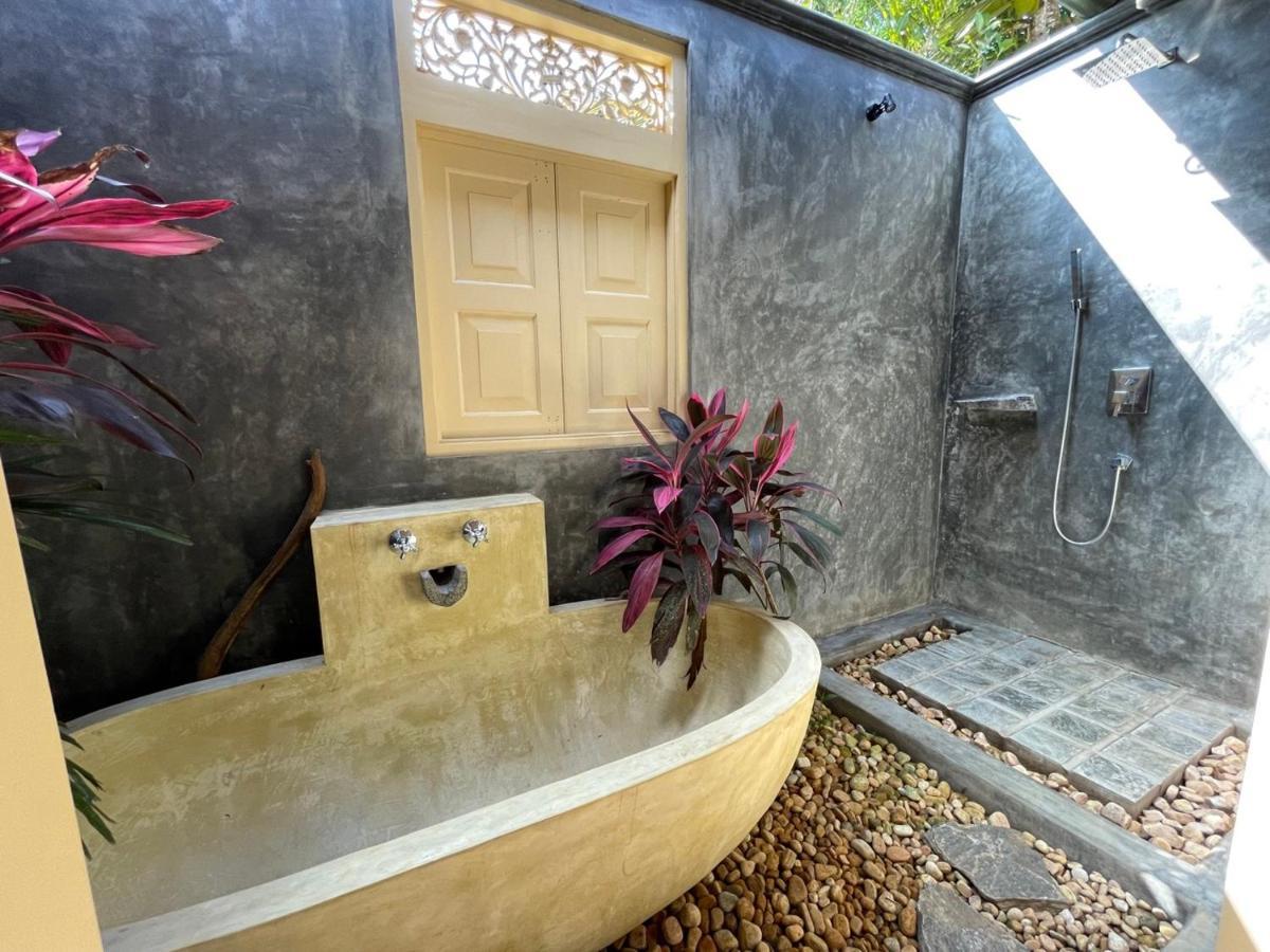 Claire Villa By Younger Villas & Resorts Ahangama Kültér fotó