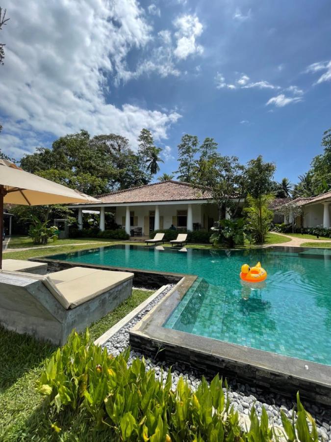 Claire Villa By Younger Villas & Resorts Ahangama Kültér fotó