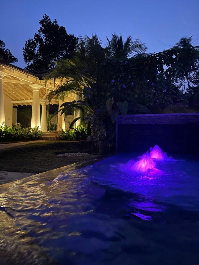 Claire Villa By Younger Villas & Resorts Ahangama Kültér fotó