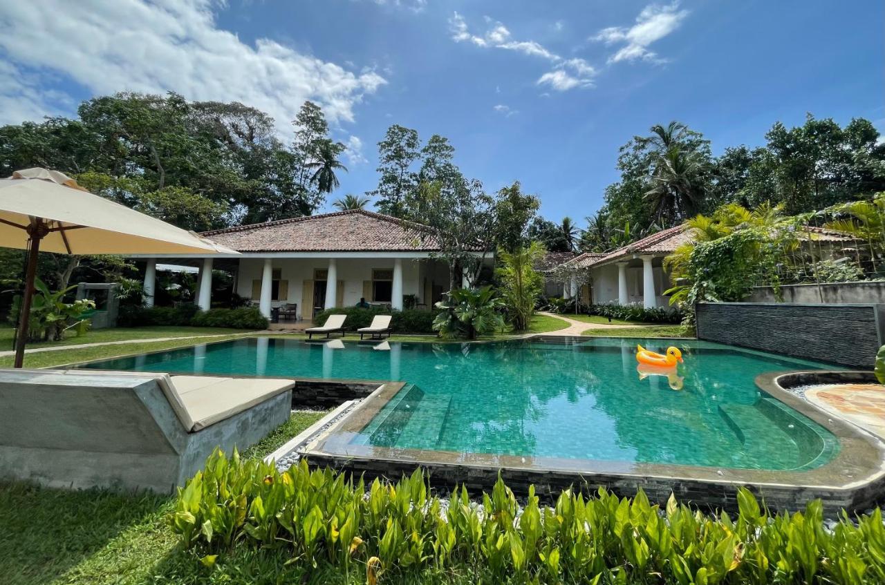 Claire Villa By Younger Villas & Resorts Ahangama Kültér fotó